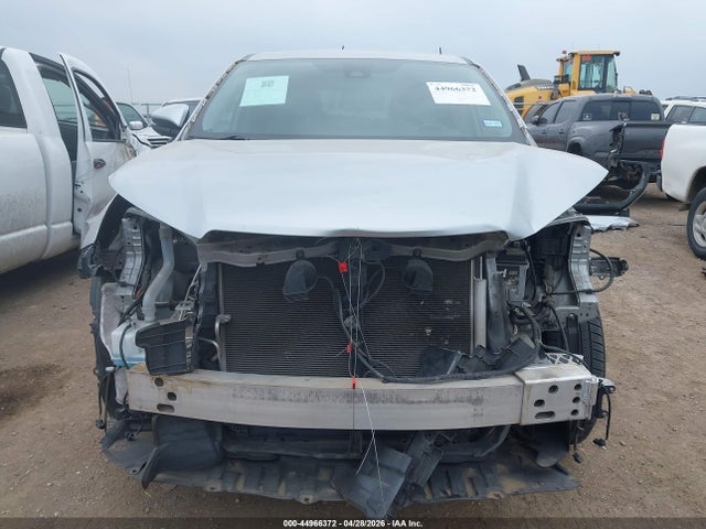 44966372 :رقم المزاد ، 5TDZZRFH9KS289815 vin ، 2019 Toyota Highlander Le Plus مزاد بيع