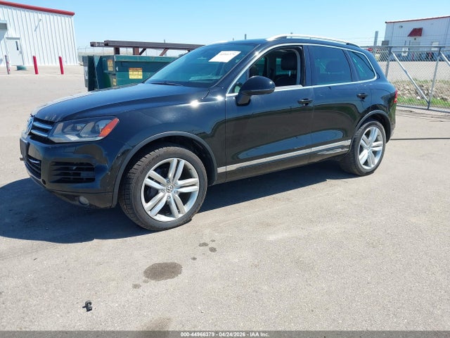 2013 Volkswagen Touareg Vr6 Executive მანქანა იყიდება აუქციონზე, vin: WVGEF9BP9DD007624, აუქციონის ნომერი: 44966379