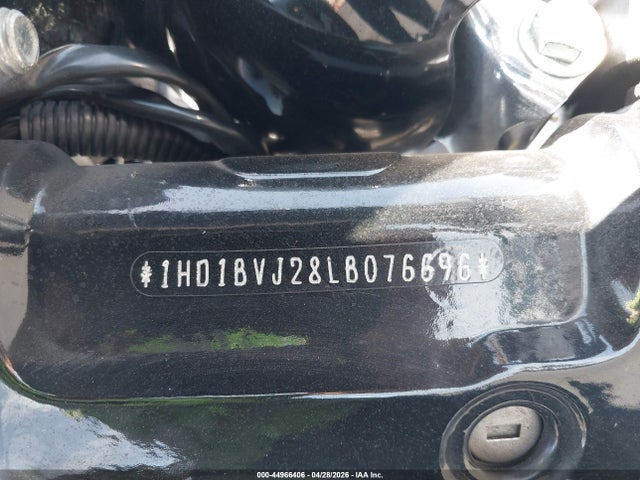 Продажа на аукционе авто 2020 Harley-davidson Fxst, vin: 1HD1BVJ28LB076696, номер лота: 44966406
