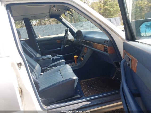 Продаж на аукціоні авто 1988 Mercedes-benz 560 Sel, vin: WDBCA39DXJA420974, номер лоту: 44966407