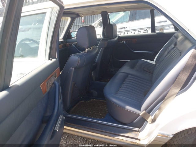 Продаж на аукціоні авто 1988 Mercedes-benz 560 Sel, vin: WDBCA39DXJA420974, номер лоту: 44966407