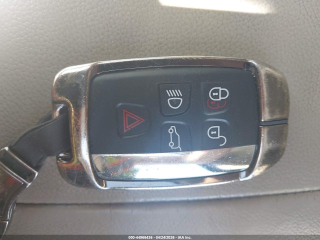 SALVP2BG2GH085631 Land Rover Range Rover Evoque Se/se Premium