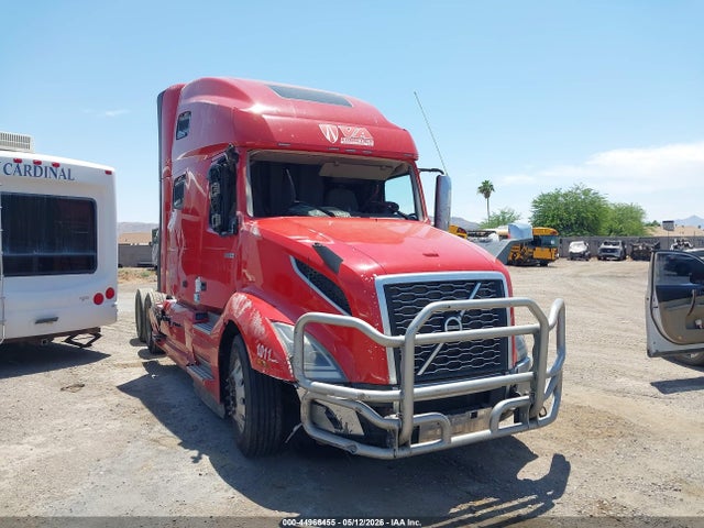 Продажа на аукционе авто 2020 Volvo Vnl, vin: 4V4NC9EH9LN237761, номер лота: 44966455