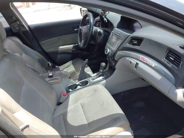 44966461 :رقم المزاد ، 19UDE2F78GA017072 vin ، 2016 Acura Ilx Premium Package/technology Plus Package مزاد بيع