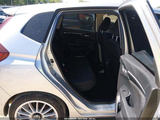 Продажа на аукционе авто 2015 Honda Fit Ex/ex-l, vin: 3HGGK5H80FM700768, номер лота: 44966489