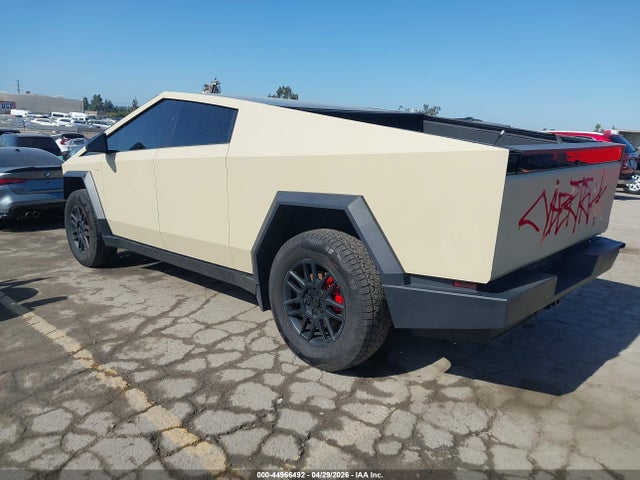 44966492 :رقم المزاد ، 7G2CEHED3RA048285 vin ، 2024 Tesla Cybertruck مزاد بيع