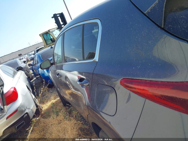 KNDPM3AC8L7837037 KIA Sportage Lx