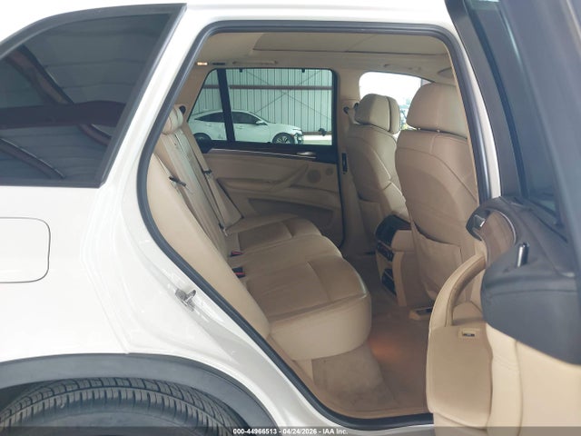 44966513 :رقم المزاد ، 5UXZW0C52BL657055 vin ، 2011 Bmw X5 Xdrive35d مزاد بيع