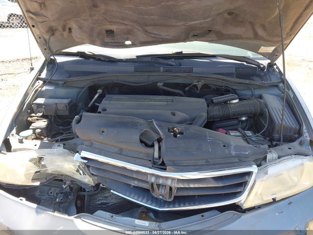 44966533 :رقم المزاد ، 5FNRL18632B004383 vin ، 2002 Honda Odyssey Ex مزاد بيع