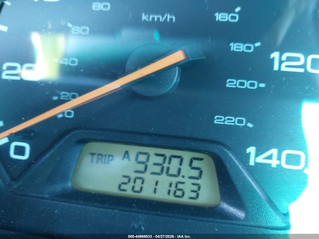 44966533 :رقم المزاد ، 5FNRL18632B004383 vin ، 2002 Honda Odyssey Ex مزاد بيع