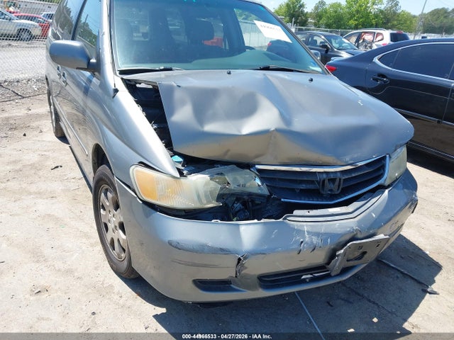 44966533 :رقم المزاد ، 5FNRL18632B004383 vin ، 2002 Honda Odyssey Ex مزاد بيع