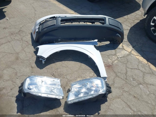 Ford Maverick Xl 2022 3FTTW8E30NRA20897 Image 12