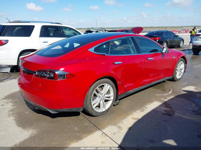 Продаж на аукціоні авто 2016 Tesla Model S 60/70/75/85, vin: 5YJSA1E19GF120095, номер лоту: 44966567