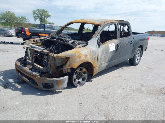 44966585 :رقم المزاد ، 1N6AA1EJ9JN507313 vin ، 2018 Nissan Titan S مزاد بيع