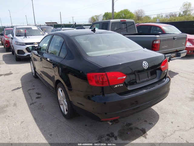 Продажа на аукционе авто 2014 Volkswagen Jetta 1.8t Se, vin: 3VWD17AJ3EM370102, номер лота: 44966590