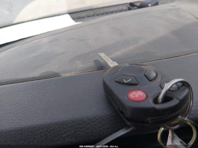 44966597 :رقم المزاد ، 1FTNR2ZM5FKA27883 vin ، 2015 Ford Transit-250 مزاد بيع