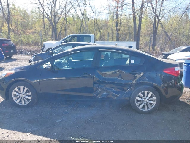 44966603 :رقم المزاد ، KNAFX4A62G5575131 vin ، 2016 Kia Forte Lx مزاد بيع
