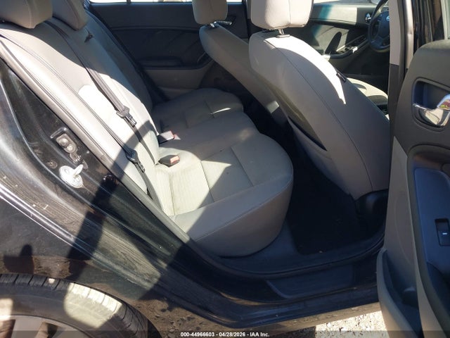 44966603 :رقم المزاد ، KNAFX4A62G5575131 vin ، 2016 Kia Forte Lx مزاد بيع