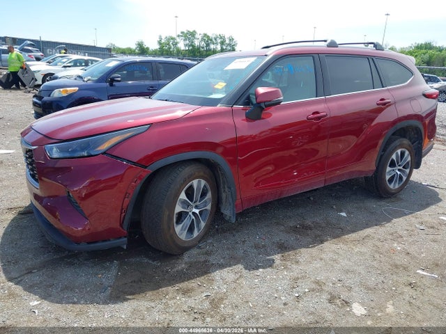 44966636 :رقم المزاد ، 5TDGZRBH2NS595059 vin ، 2022 Toyota Highlander Xle مزاد بيع