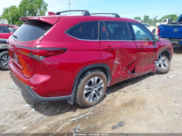 44966636 :رقم المزاد ، 5TDGZRBH2NS595059 vin ، 2022 Toyota Highlander Xle مزاد بيع