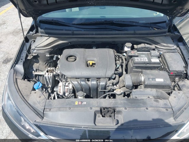 Hyundai ELANTRA SE 2019 5NPD74LF6KH487117 Image 10