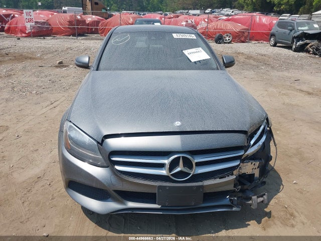 2017 Mercedes-benz C 300 4matic მანქანა იყიდება აუქციონზე, vin: 55SWF4KB0HU185516, აუქციონის ნომერი: 44966663