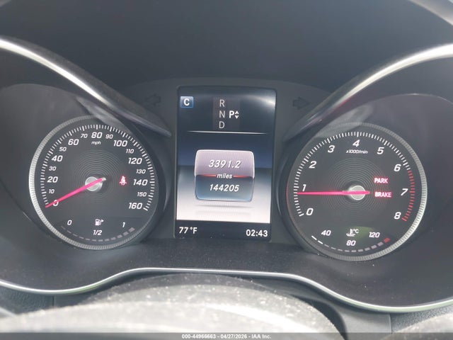 2017 Mercedes-benz C 300 4matic მანქანა იყიდება აუქციონზე, vin: 55SWF4KB0HU185516, აუქციონის ნომერი: 44966663