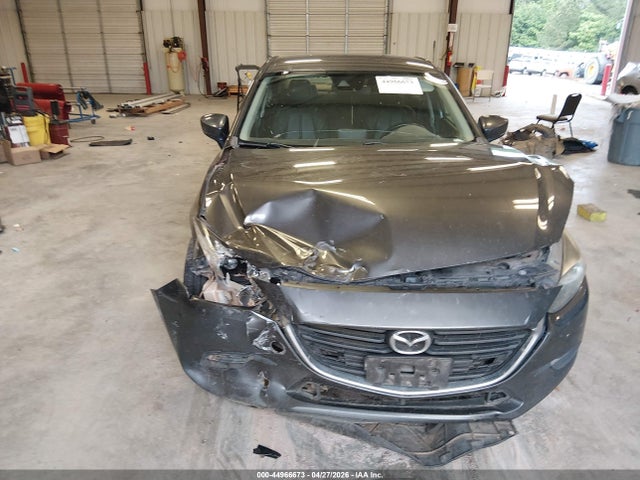 44966673 :رقم المزاد ، 3MZBN1V3XJM192297 vin ، 2018 Mazda Mazda3 Touring مزاد بيع