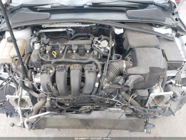 1FADP3K26JL287721 Ford FOCUS SE