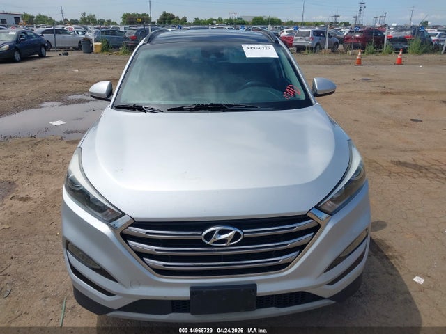 KM8J33A24HU342161 Hyundai Tucson Limited