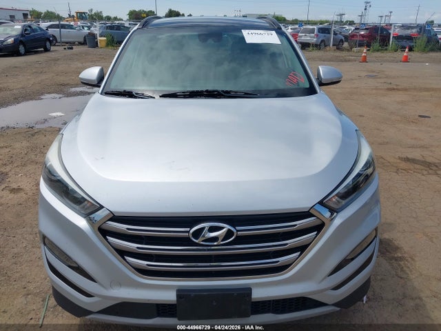 KM8J33A24HU342161 Hyundai Tucson Limited