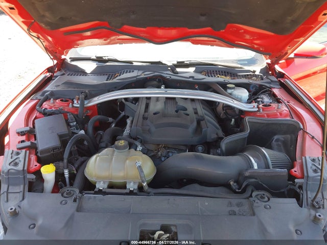 Ford Mustang Ecoboost Premium 2018 1FATP8UH2J5133019 Image 10
