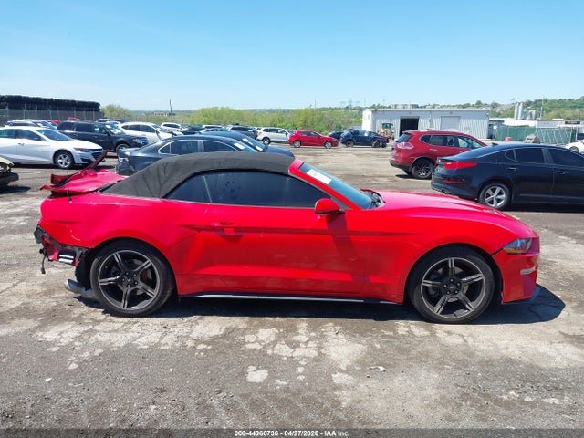 Ford Mustang Ecoboost Premium 2018 1FATP8UH2J5133019 Image 14