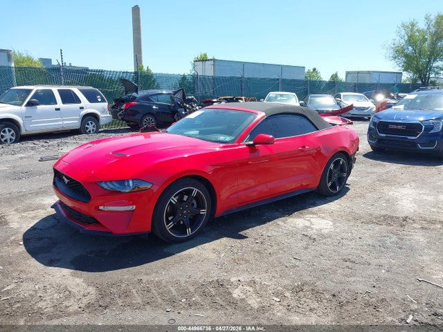 Ford Mustang Ecoboost Premium 2018 1FATP8UH2J5133019 Image 2