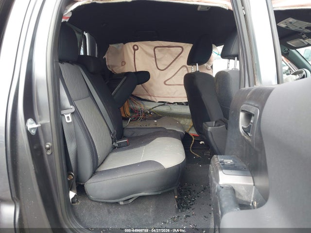 44966789 :رقم المزاد ، 3TMCZ5AN8NM459727 vin ، 2022 Toyota Tacoma Trd Off Road مزاد بيع