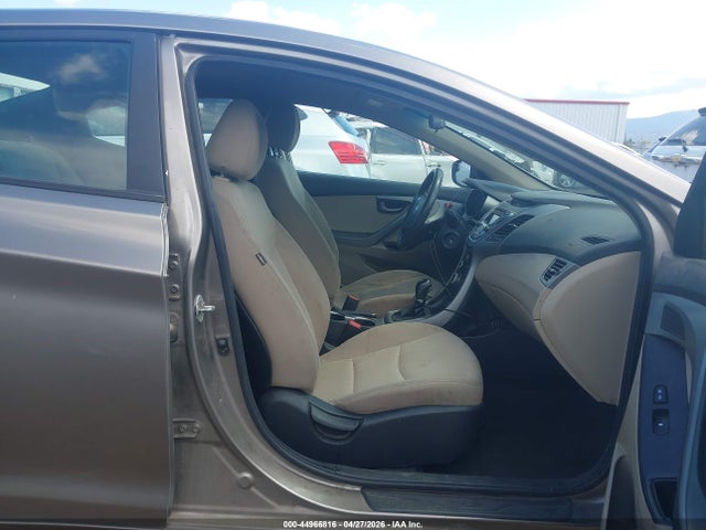 Продаж на аукціоні авто 2015 Hyundai Elantra Se, vin: 5NPDH4AE0FH594838, номер лоту: 44966816