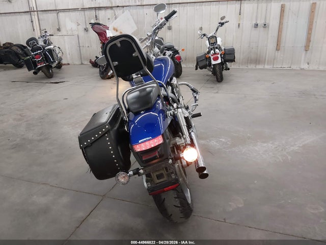 Продажа на аукционе авто 2006 Honda Vtx1800 F2, vin: 1HFSC46E26A402413, номер лота: 44966822