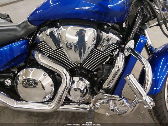 Продажа на аукционе авто 2006 Honda Vtx1800 F2, vin: 1HFSC46E26A402413, номер лота: 44966822