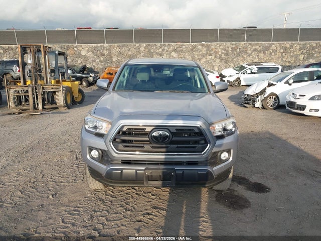 2018 Toyota Tacoma Sr V6 მანქანა იყიდება აუქციონზე, vin: 3TMCZ5AN1JM149705, აუქციონის ნომერი: 44966846