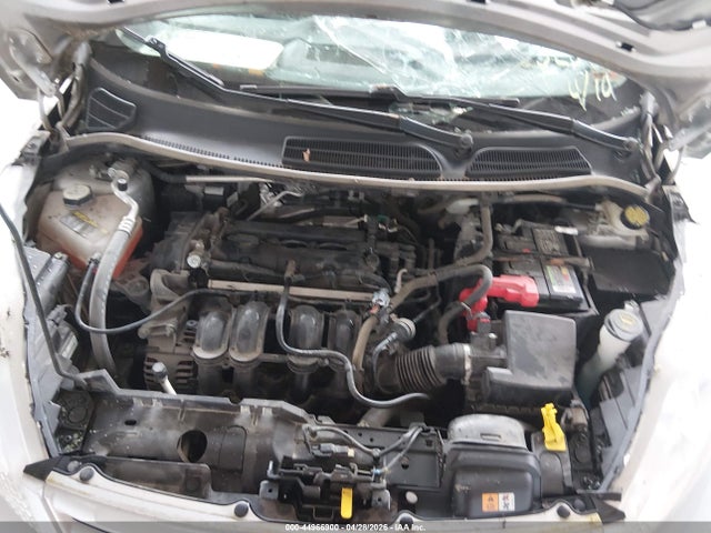 44966900 :رقم المزاد ، 3FADP4AJ6CM218852 vin ، 2012 Ford Fiesta S مزاد بيع