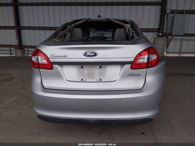 44966900 :رقم المزاد ، 3FADP4AJ6CM218852 vin ، 2012 Ford Fiesta S مزاد بيع