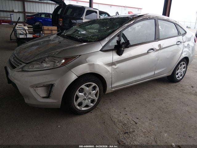 44966900 :رقم المزاد ، 3FADP4AJ6CM218852 vin ، 2012 Ford Fiesta S مزاد بيع