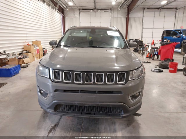 3C4NJCCBXLT114502 Jeep Compass Limited Fwd