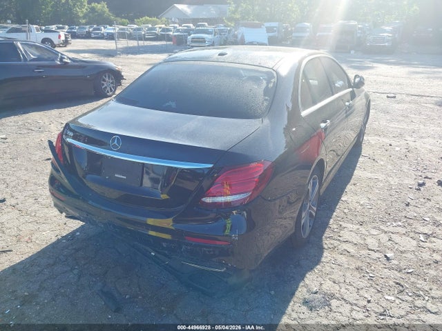 44966928 :رقم المزاد ، WDDZF4JB3HA059570 vin ، 2017 Mercedes-benz E 300 مزاد بيع