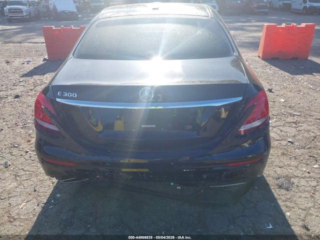 44966928 :رقم المزاد ، WDDZF4JB3HA059570 vin ، 2017 Mercedes-benz E 300 مزاد بيع