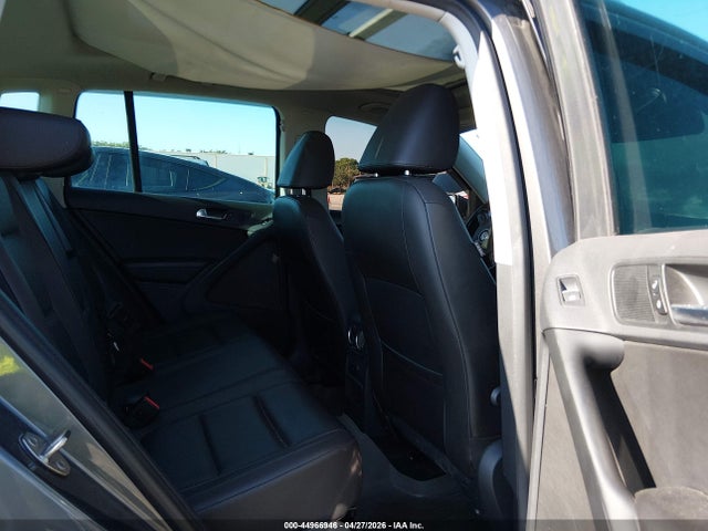 Продаж на аукціоні авто 2015 Volkswagen Tiguan Se, vin: WVGBV7AX4FW565772, номер лоту: 44966946