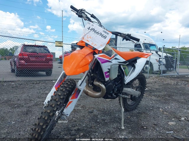 KTM 300 Xc Tpi 2024 VBKXCM234RM294723 Image 2