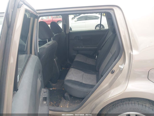 Scion XB 2015 JTLZE4FEXFJ074701 Image 8