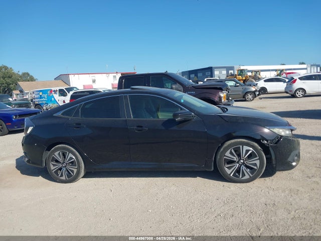 Auction sale of the 2017 Honda Civic Ex-t, vin: 19XFC1F33HE024501, lot number: 44967008