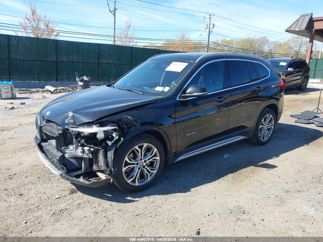 2017 Bmw X1 Xdrive28i მანქანა იყიდება აუქციონზე, vin: WBXHT3C38H5F84217, აუქციონის ნომერი: 44967015